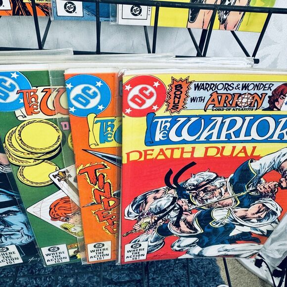 Enter The Lost World Of The WARLORD 41-49 51-60 Lot DC Comics Mike Grell - Picture 6 of 9